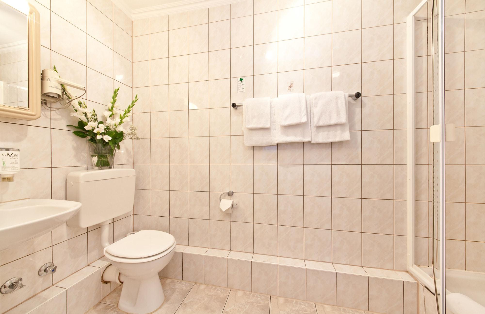 Hotel Primus Frankfurt Sachsenhausen Франкфурт на Майн Екстериор снимка