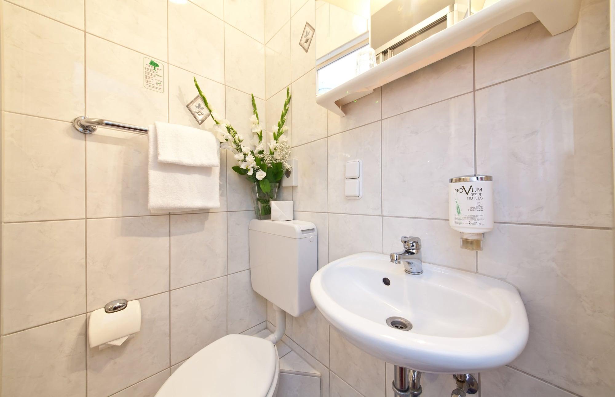 Hotel Primus Frankfurt Sachsenhausen Франкфурт на Майн Екстериор снимка