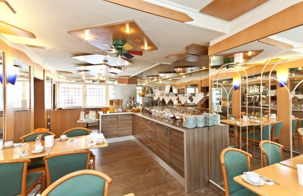 Hotel Primus Frankfurt Sachsenhausen Франкфурт на Майн Екстериор снимка